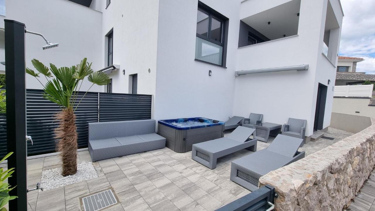 Bartol Luxury Apartments Krk Croatia, With Own Hot Tub - Whirlpool Krk Town Luaran gambar