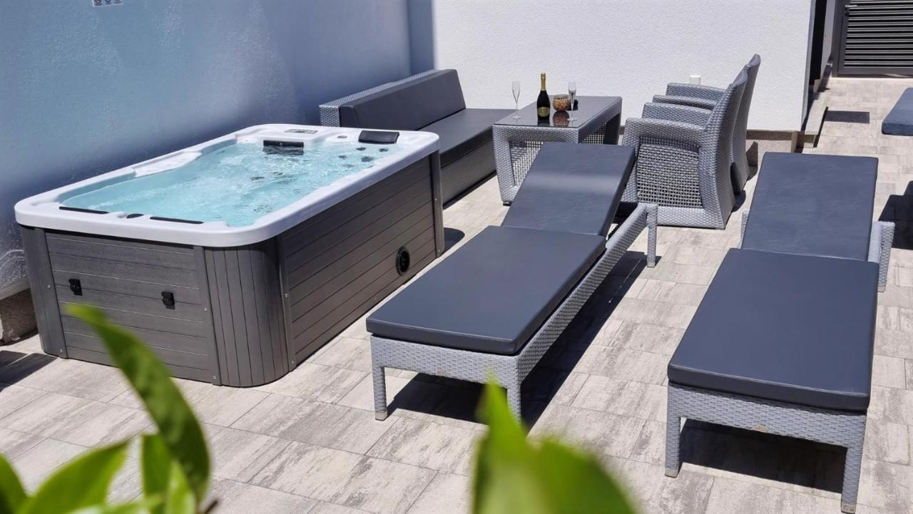 Bartol Luxury Apartments Krk Croatia, With Own Hot Tub - Whirlpool Krk Town Luaran gambar