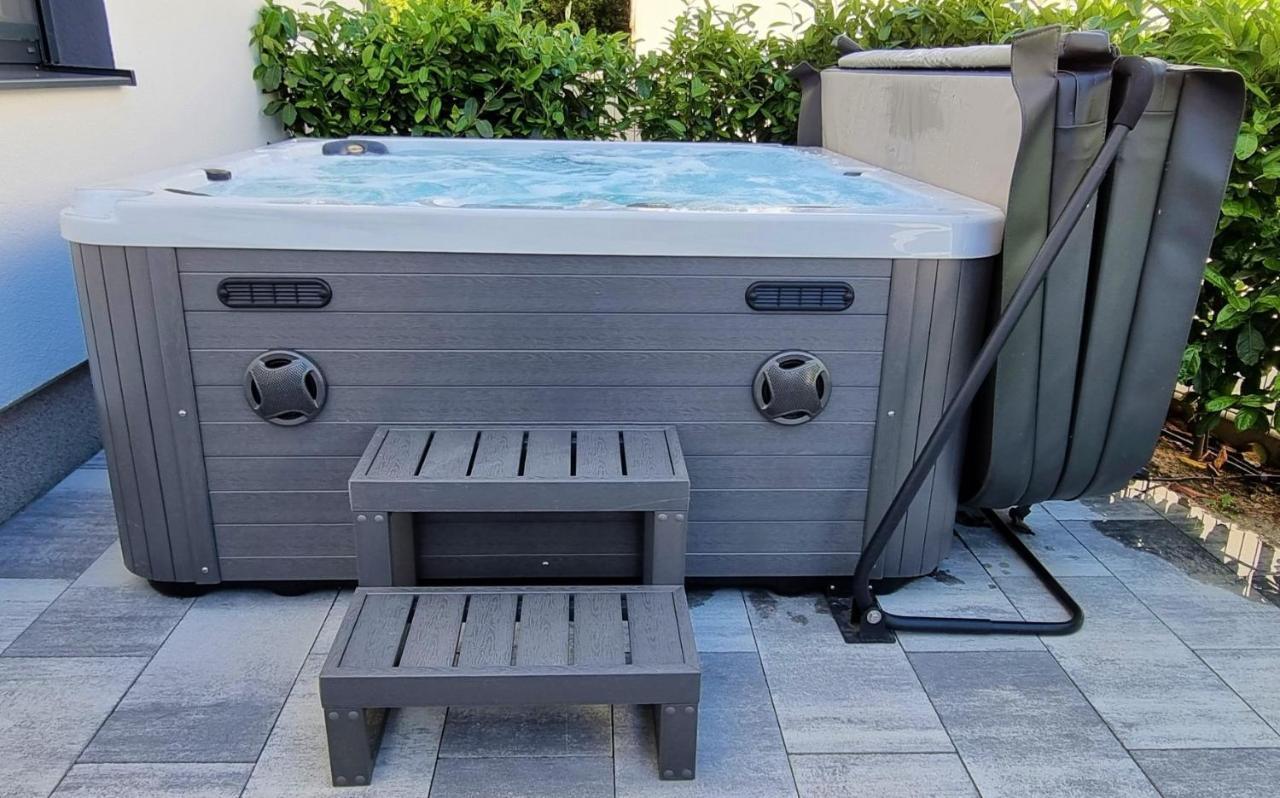 Bartol Luxury Apartments Krk Croatia, With Own Hot Tub - Whirlpool Krk Town Luaran gambar